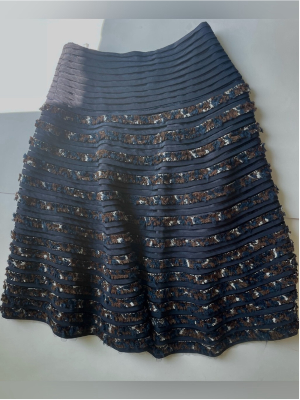 Oscar de la Renta Silk Lined Wool Blend Tweed Ribbon Midi Skirt Navy A Line Text - Picture 9 of 10
